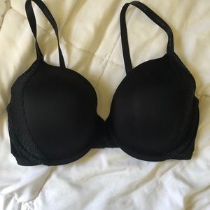 NWOT Calvin Klein lace detail